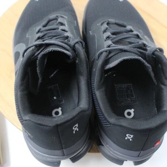 On Cloud Shoes Womens 8.5 Cloudmonster Running Sneakers Black Athleisure Gym - Picture 9 of 10